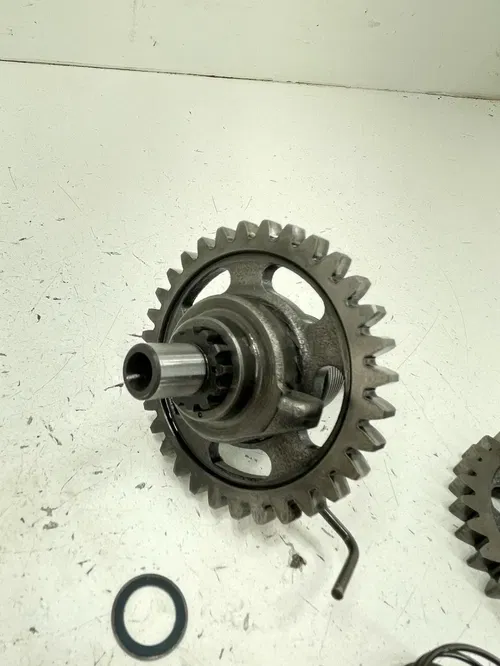 Husqvarna TE TC TXC 250 310 - OEM Kickstarter Kick Start Shaft Gear Ratchet