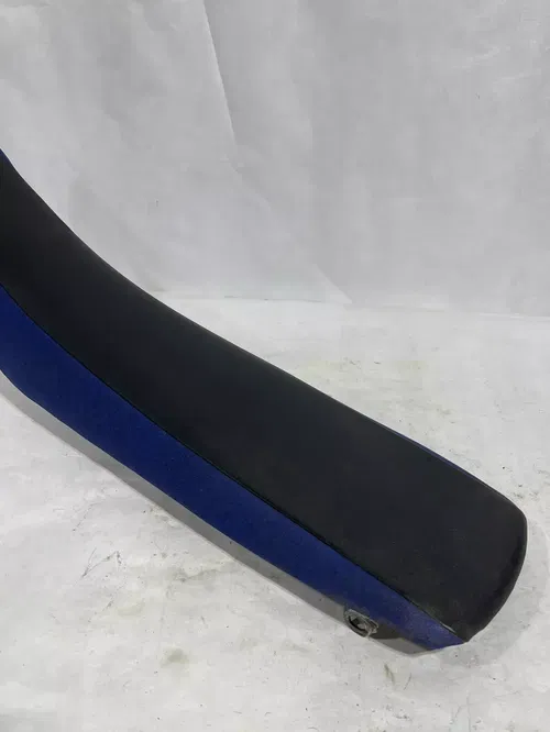 2005 Yz250f Yz 250f Seat With Oem Cover NO RIPS