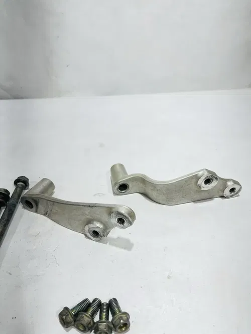 2008 HONDA CRF450R OEM ENGINE MOTOR MOUNT STAY BRACKETS 50407-MEN-850