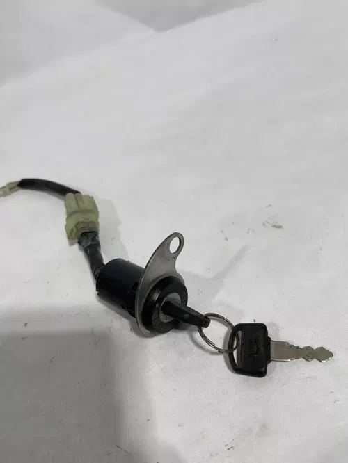 1999 Yamaha Wr400f - OEM Ignition W/2 Keys - Stock WR 400 IGNITION