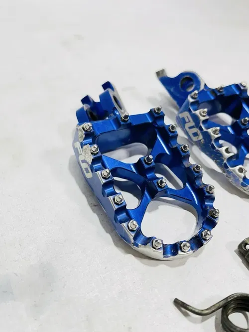 2008 Honda Crf450r - Flo Motorsports - FPEG-792BLU - Pro Series Foot Peg, Blue