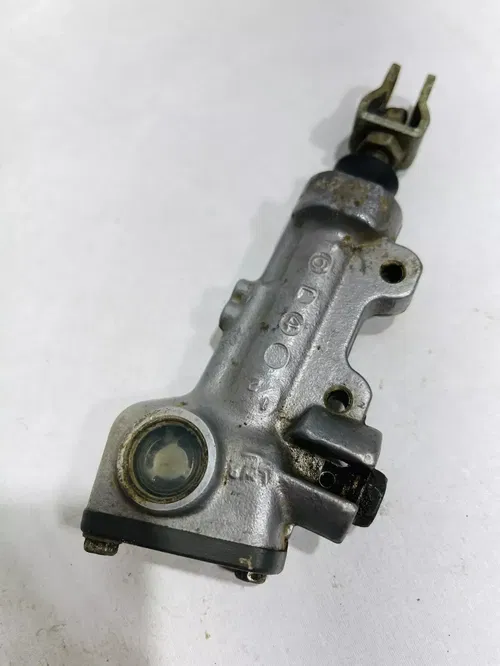 2007 KAWASAKI KX 250F KX250F OEM REAR BRAKE MASTER CYLINDER NISIN 43015-0004￼