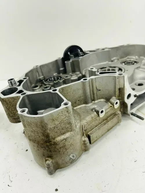 2001 Suzuki DRZ400E DRZ400 OEM Engine Crank Case CRANKCASE DRZ LEFT RIGHT SET