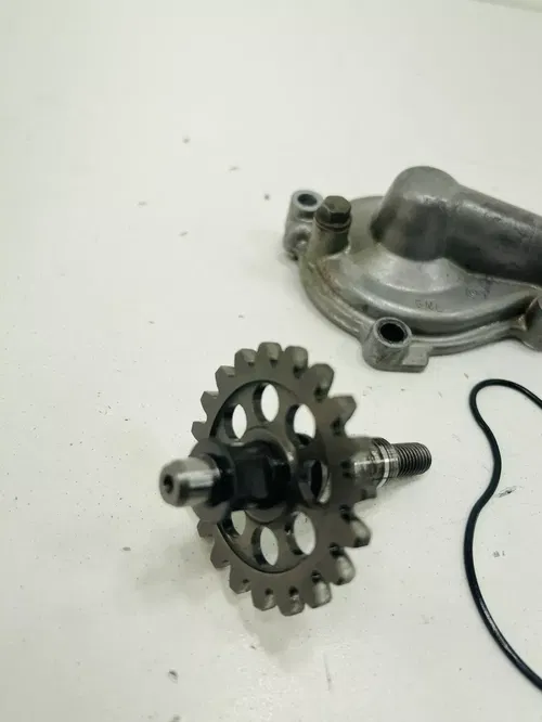 2003 YAMAHA WR250F OEM WATERPUMP COOLANT PUMP + COVER IMPELLER 5XC-12459-00-00