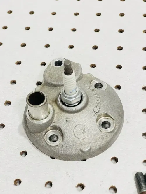 2018 KTM 50SX 50 SX Mini - OEM CYLINDER HEAD W/Gaskets & Bolts - Stock TC 50