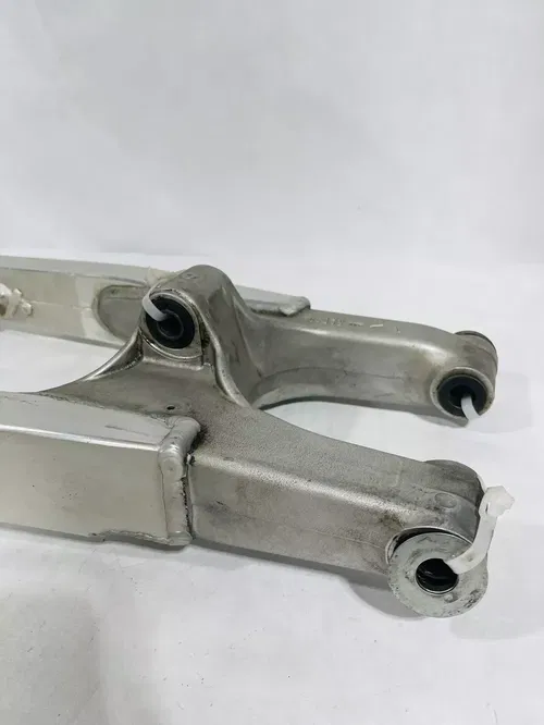00-22 SUZUKI DRZ400S DRZ400SM OEM REAR SWINGARM SWING ARM SUSPENSION STOCK 06