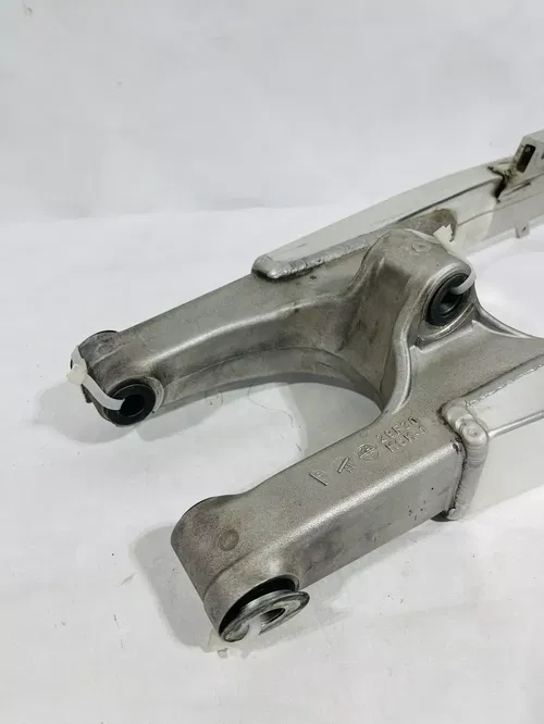 00-22 SUZUKI DRZ400S DRZ400SM OEM REAR SWINGARM SWING ARM SUSPENSION STOCK 06