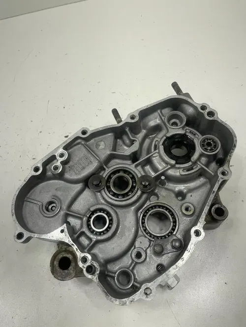 1997 92-97 Kawasaki KX80 Kx100 Engine Case KX 80 Bottom End Crank Case Right OEM