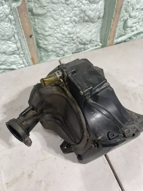 1999 Yamaha WR400F Airbox Air Box 98-01 WR 400