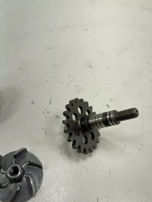 2006 01-13 WR250F Wr250 OEM WATER PUMP IMPELLER DRIVE SHAFT (Stock Coolant Pump)