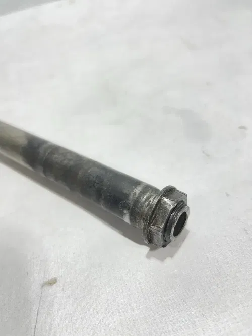 2013 KAWASAKI KX450f Kx450 STOCK FRONT WHEEL AXLE BOLT  W/ NUT -  OEM 41068-0004