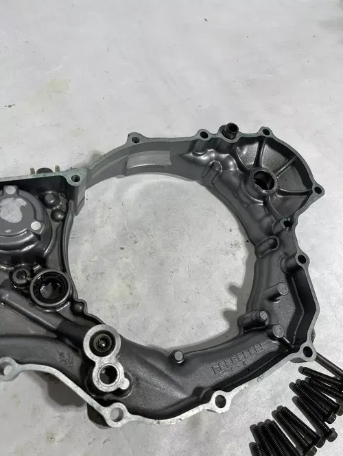 2002 YAMAHA YZ426F CLUTCH COVER SIDE Case YZ426F Oem #3