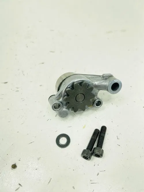 GENUINE OEM 2012 KAWASAKI KX250F KX 250 OIL PUMP GEAR ROTOR ASSEMBLY 32099-0051