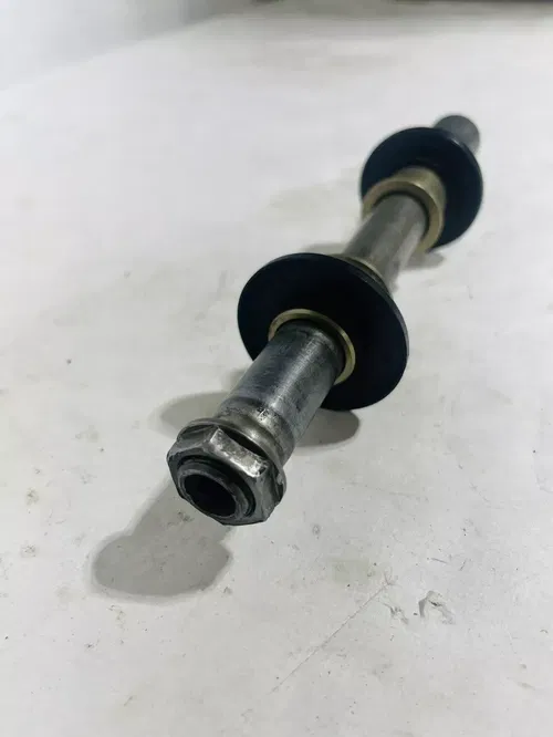 2014 KX450F Front Wheel Axle OEM Bolt Shaft Nut 41068-0004 Kawasaki KX250F KX