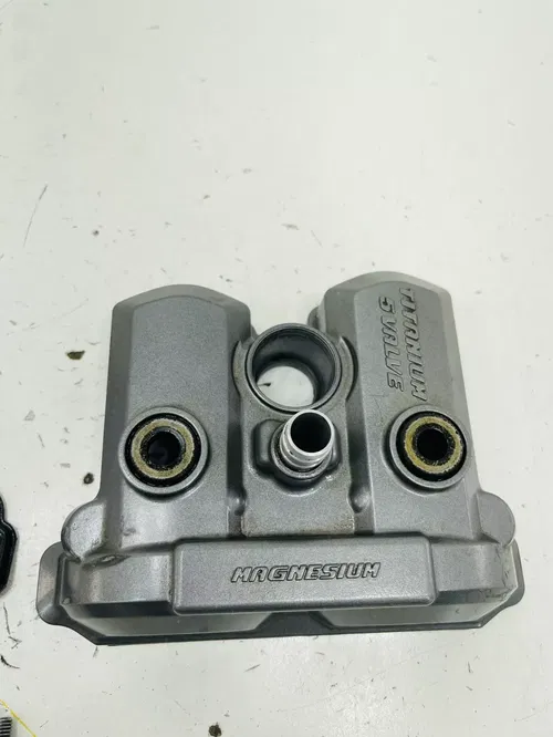 2006 Yamaha Yz450f - Valve head Cover Magnesium YZ 450F WR450F - OEM Valve Cover