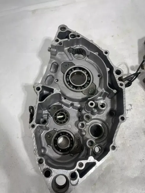 2005 Yamaha Yz250f Yz 250f 01-05 Engine Case Half’s Left Right Set Oem