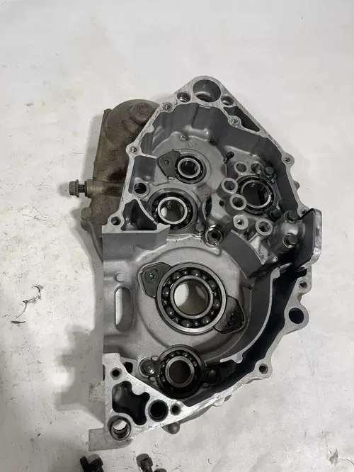 2005 Yamaha Yz250f Yz 250f 01-05 Engine Case Half’s Left Right Set Oem