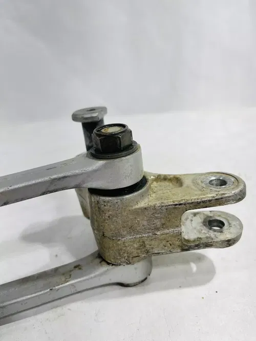 2006 YAMAHA YZ250f Yz 250f REAR SHOCK LINKAGE PIVOT OEM 5XC-2217F-90-00