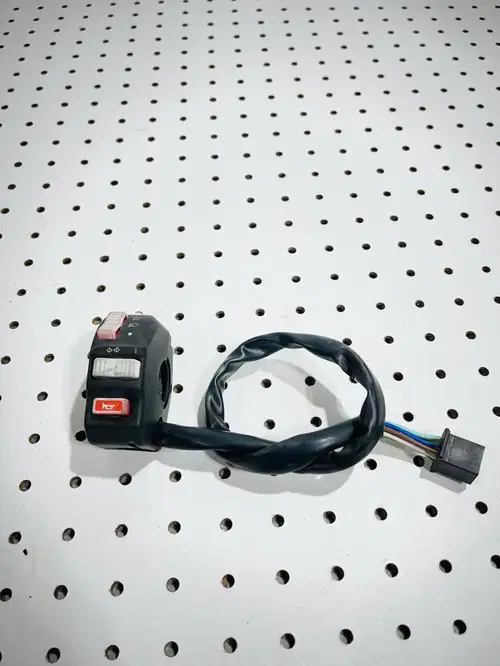 2005 Honda Crf450x Crf 450x - OEM Light/Blinker/Horn Controller Handlebar Switch