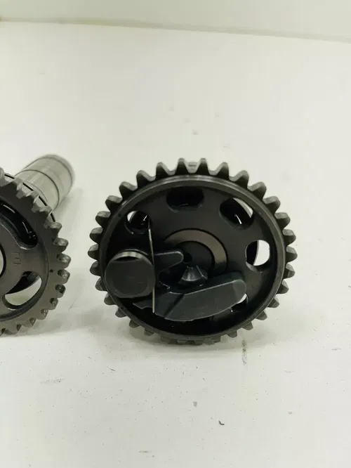 2006 Yamaha WR250F Wr250 YZ250F OEM Camshafts Intake Exhaust Cams Camshaft Cam