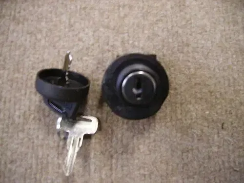00-01 Trail Blazer 250 2x4 NEW IGNITION SWITCH 2 KEYS
