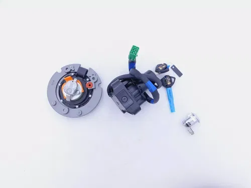 NEW OEM SUZUKI IGNITION SWITCH LOCK SET HAYABUSA GSX1300 GAS CAP 37104-10820