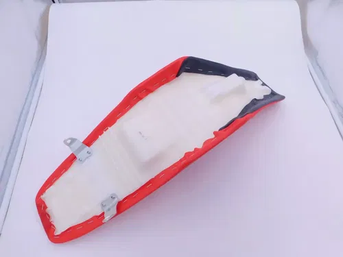 HONDA SEAT COMPLETE WITH PAN FOAM  2009-2021 CRF150 R RB GENUINE OEM NEW