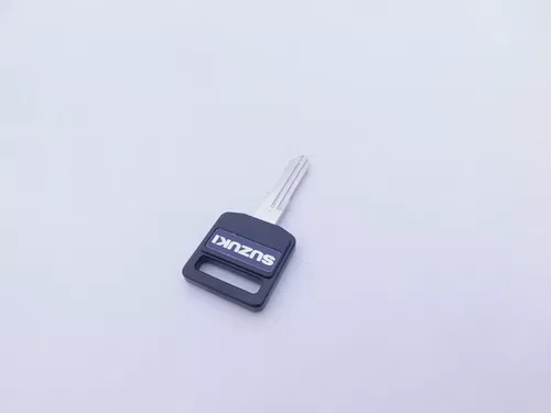 NEW OEM SUZUKI BLANK KEY 37146-26D10 *SEE NOTES FOR FITMENT*
