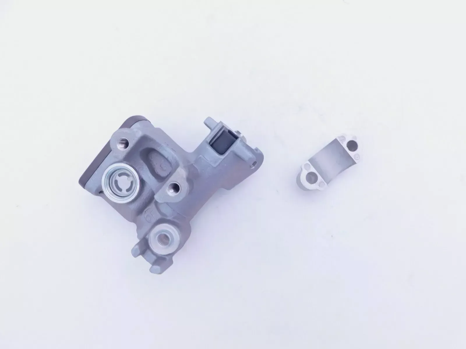 HONDA FRONT BRAKE MASTER CYLINDER CRF250 CRF450 CR500 XR400R XR250R XR650R OEM