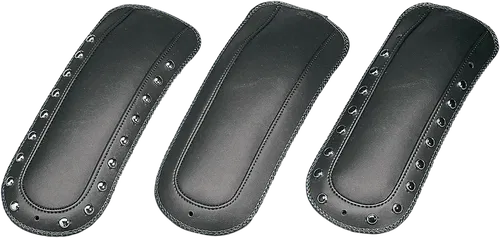 MUSTANG Fender Bib - Studded Black - Solo Fits Seat 78036
