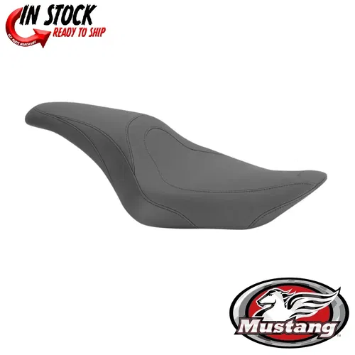 Mustang Tripper Fastback Seat 0804-0436