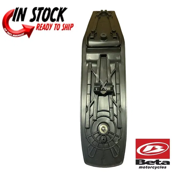 Beta OEM - RR. TAIL LIGHT 14-19 Beta OEM - RR. TAIL LIGHT 14-19