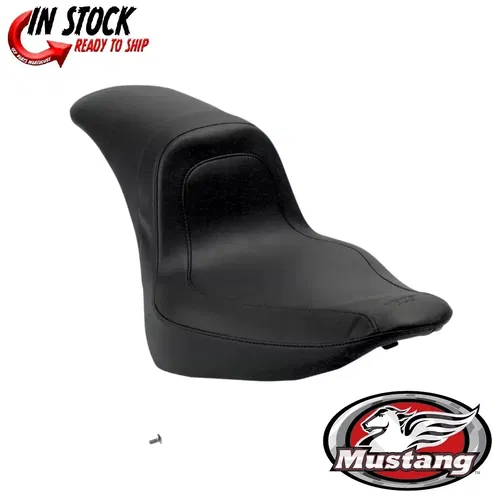 Mustang Fastback 1-Piece 2-Up Vinyl Seat Harley FXST 06-10 FLSTF 07-17 200mm