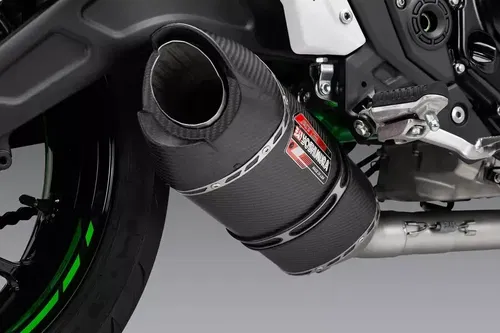 YOSHIMURA AT2 CARBON SLIP-ON EXHAUST KAWASAKI 2017-2024 NINJA 650 / Z650
