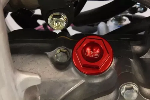 Works Connection Aluminum Oil Filler Plug Honda/Kawasaki/Yamaha Red 24-070