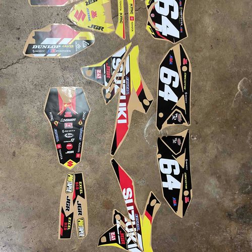 JGR Graphics Kit Suzuki RMZ250/RMZ450