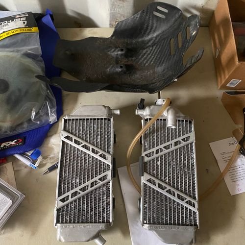 10-13 Yz450F Radiators and Carbon Skid Plate 