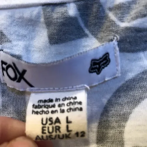 Fox T-Shirt Size Large
