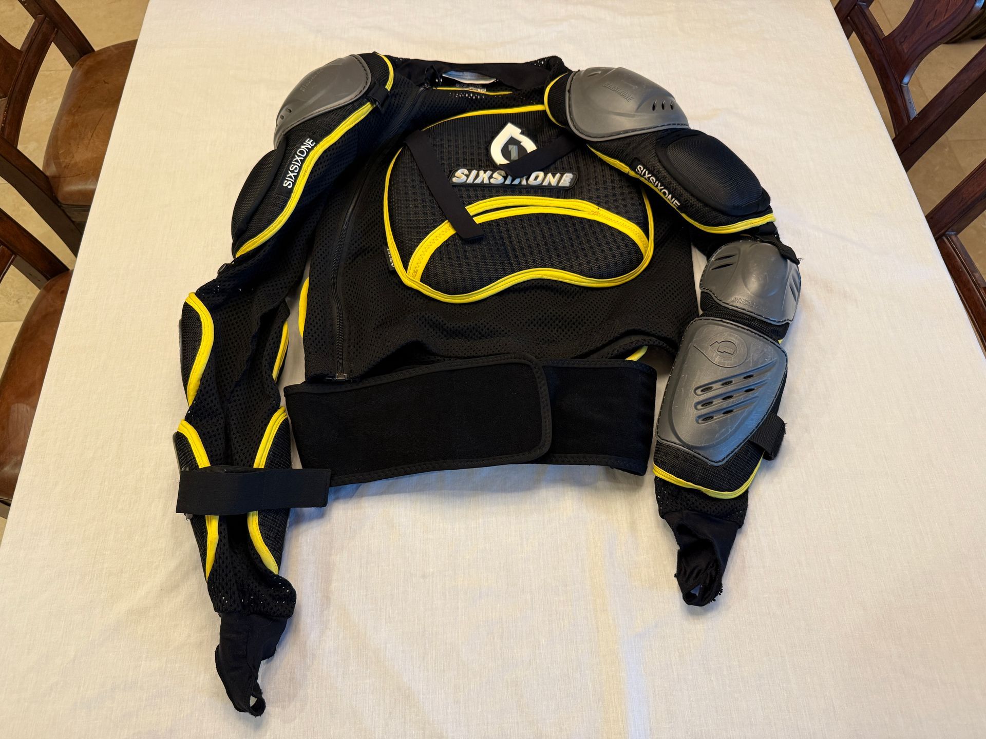 661 Sixsixone Men's Dirt Bike Motocross  Body Armor Size XXL