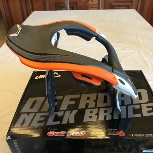 Leatt GPX 5.5 Neck Brace Orange / White / Black Size S/M