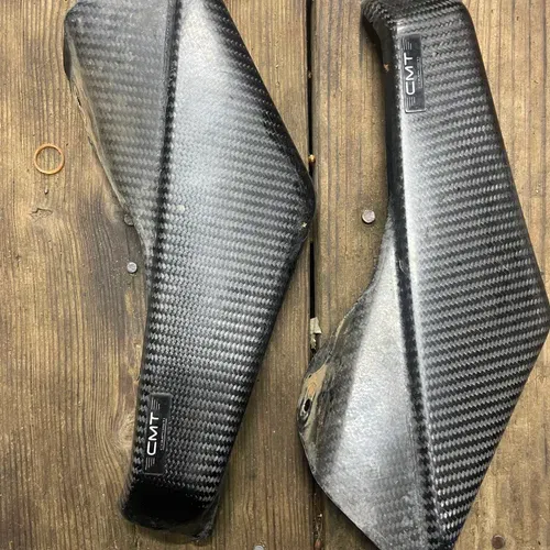 CMT Compositi Carbon Tank Covers
