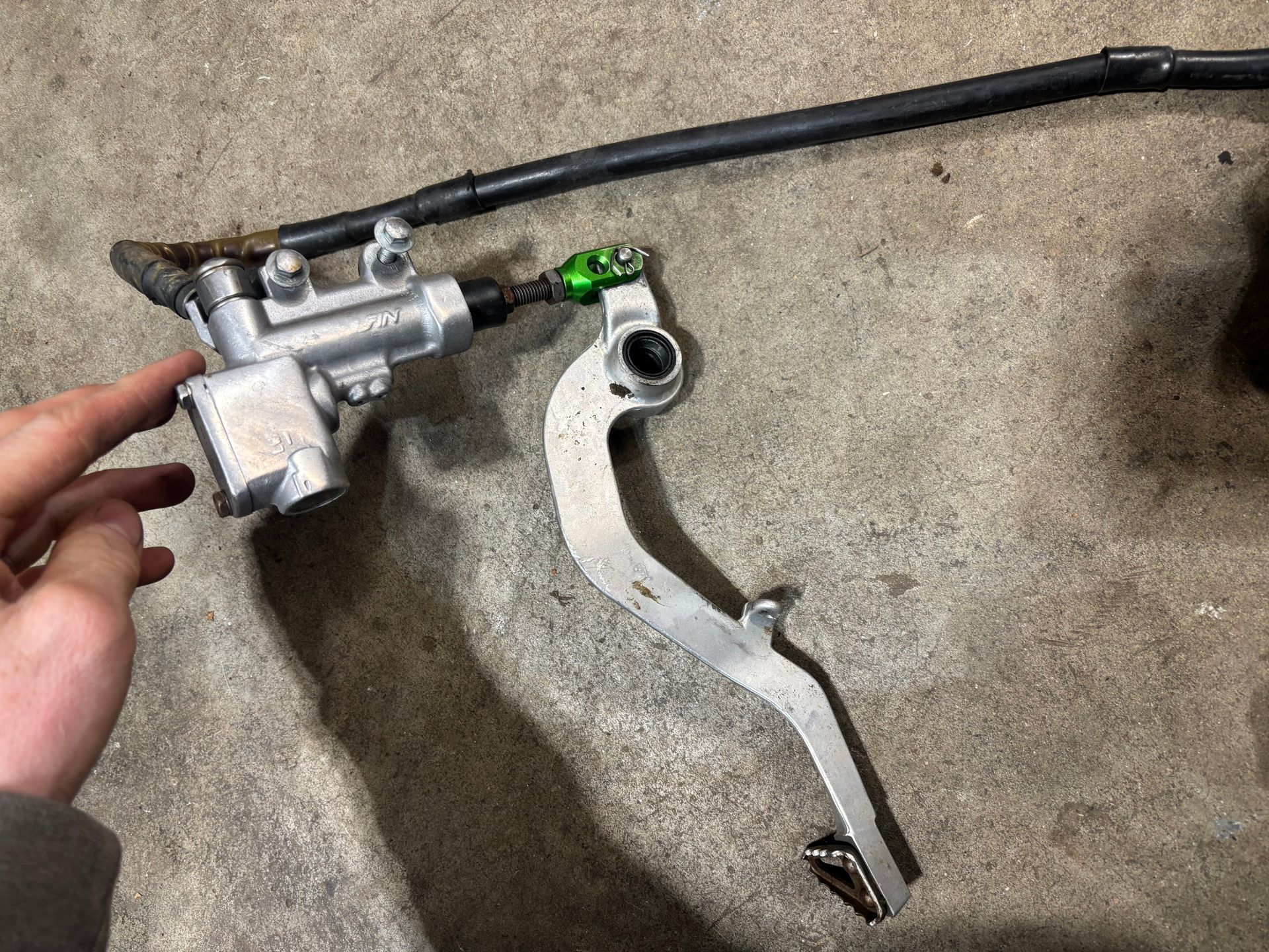 04 Rm125 Complete Rear Brake Assembly 