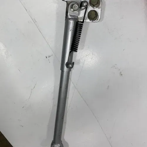 Beta OEM - U-Bolt Assembly Lever Control Cap Trials Beta OEM - U-Bolt Assembly Lever Control Cap Trials