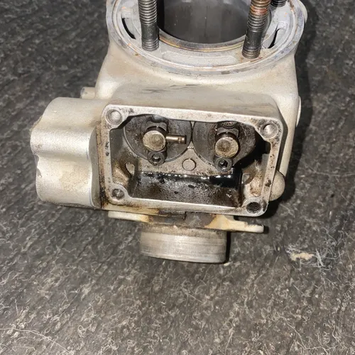 2001 Yz125 Cylinder Oem Used 
