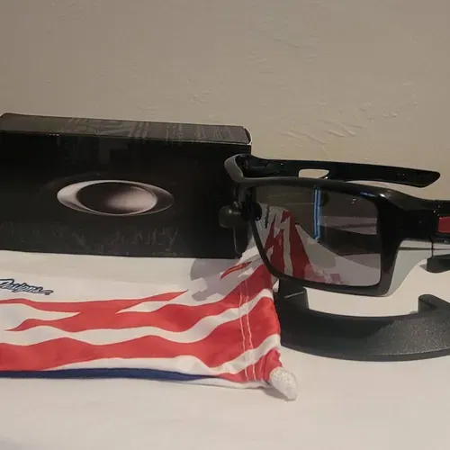 Oakley Eyepatch 2 Troy Lee Designs Limited Edition Sunglasses Oakley Eyepatch 2 Troy Lee Designs Limited Edition Sunglasses