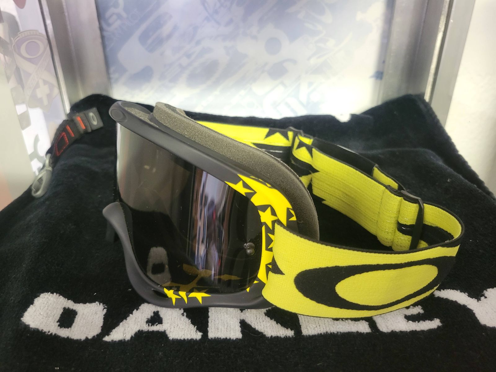Oakley Flight Series MX Goggles - Like New Never Worn