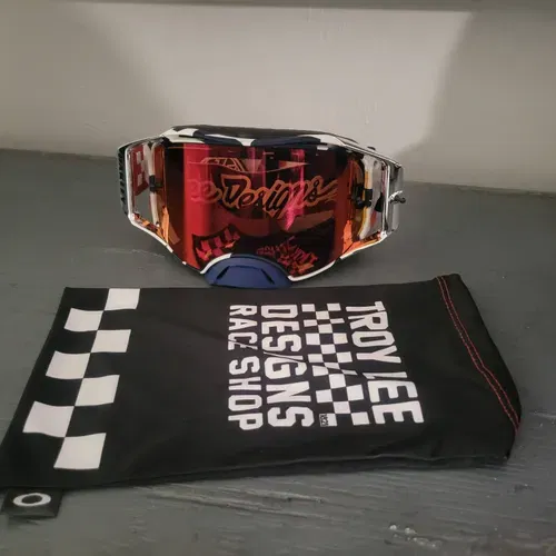 Oakley Airbrake Troy Lee Designs Patriotic Edition MX Goggle