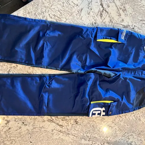 Husqvarna Apparel - Size XL
