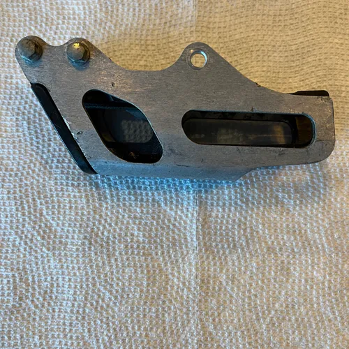 2004-2009 Crf250r Oem Rear Chain Guide