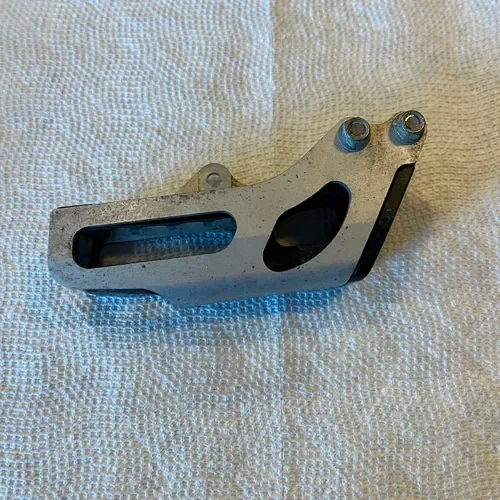 2004-2009 Crf250r Oem Rear Chain Guide